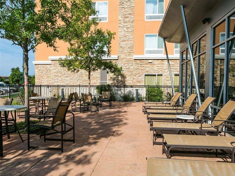 Cambria Hotel Denver International Airport Aurora Exterior foto